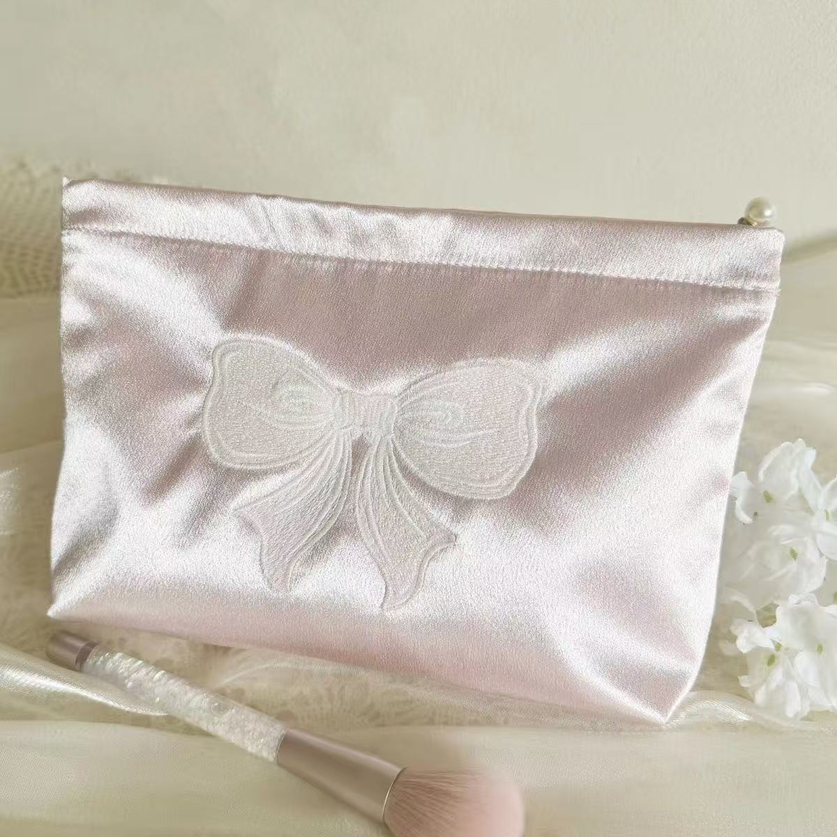 Embroidered Bow Large-Capacity Cosmetic Bag