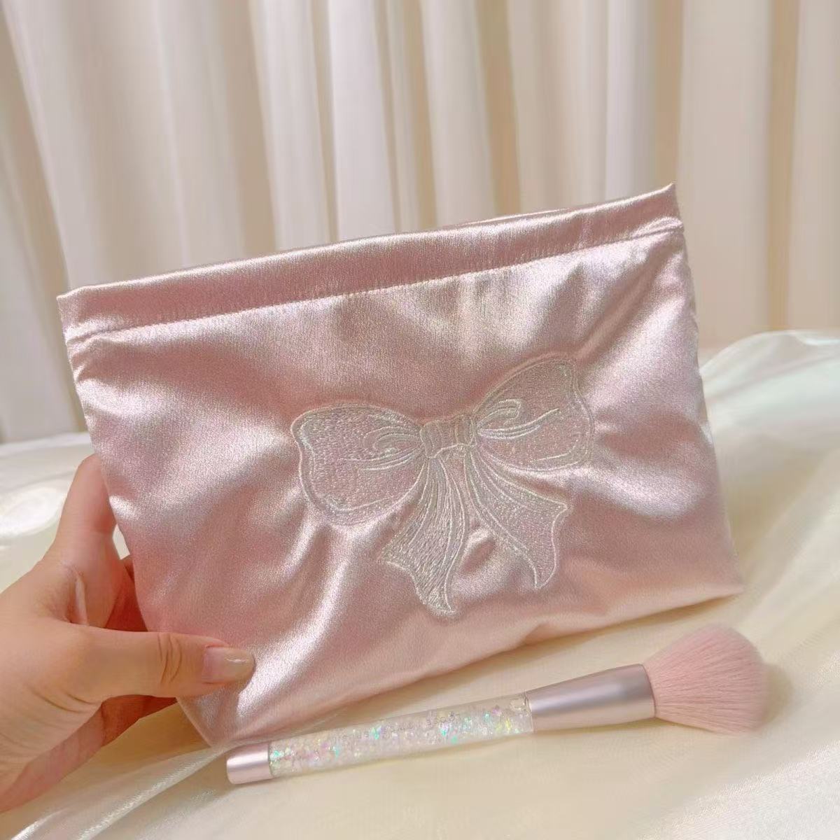 Embroidered Bow Large-Capacity Cosmetic Bag